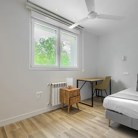 Dobo Madrid Pinar Aptos Temporales Room photo