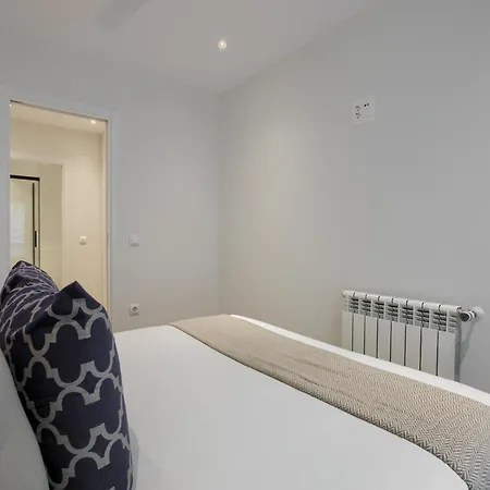 Dobo Madrid Pinar Aptos Temporales Room photo