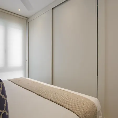 Dobo Madrid Pinar Aptos Temporales Room photo