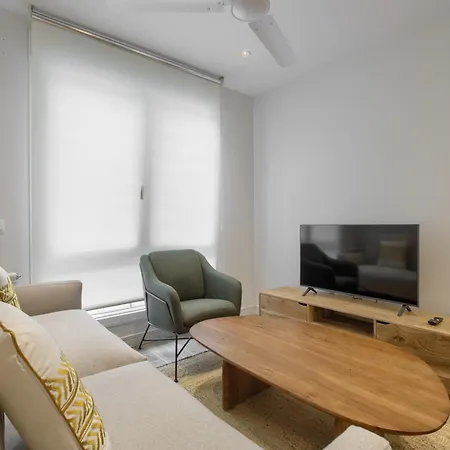 Dobo Madrid Pinar Aptos Temporales Room photo