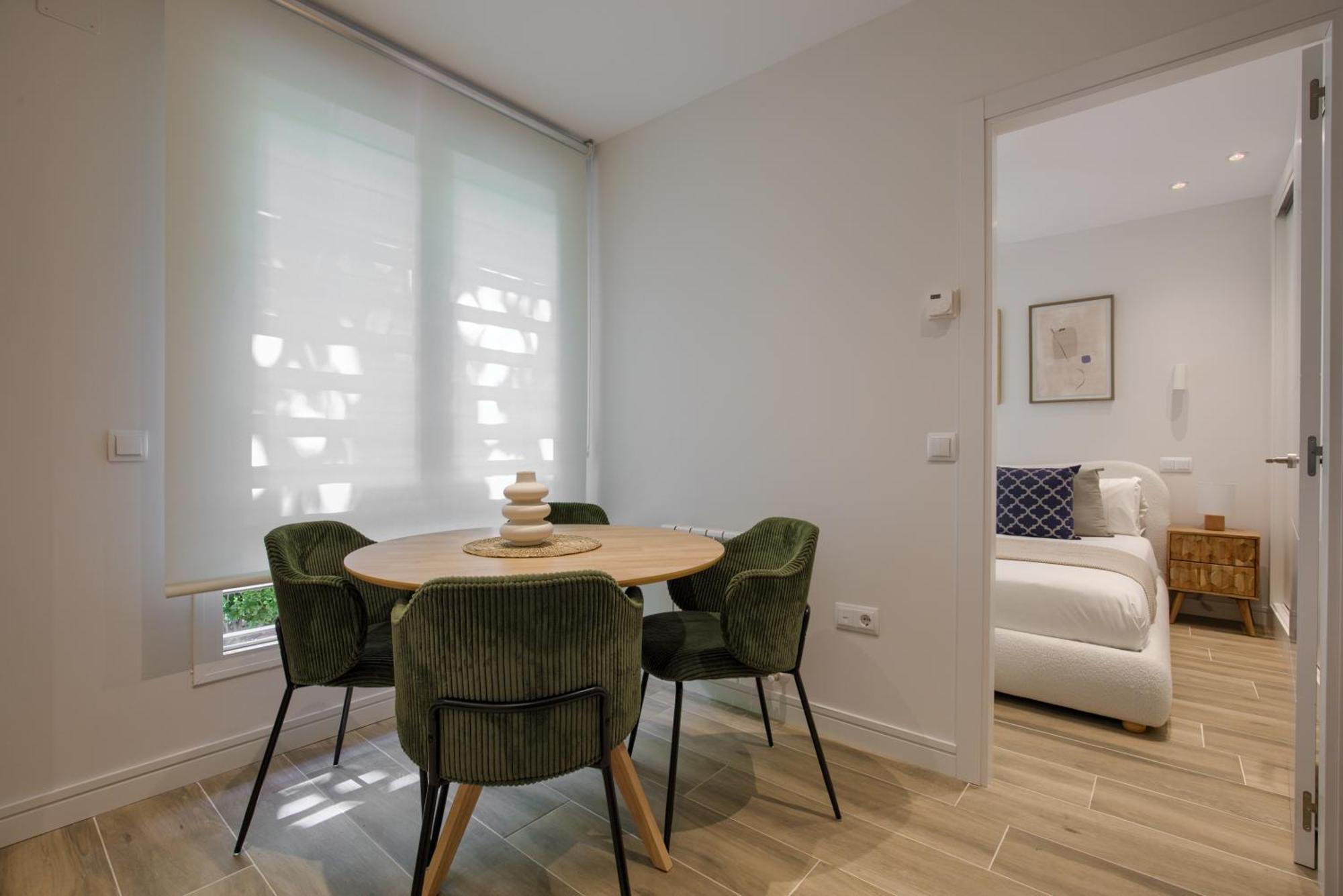 Dobo Pinar Aptos * Madrid